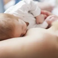 Czy mleko matki jest wegańskie? Zaskakujące fakty i mity o weganizmie
