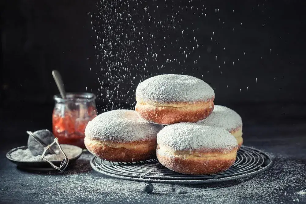 Zdjęcie Czy pączki są wegańskie? Sprawdź, co musisz wiedzieć o składnikach