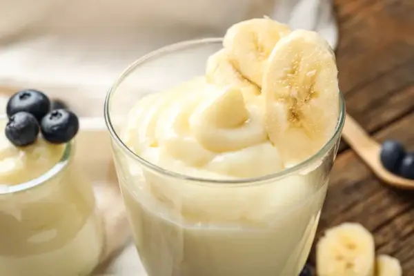 Czy pudding proteinowy jest zdrowy? Wszystko o korzyściach i wadach przekąski